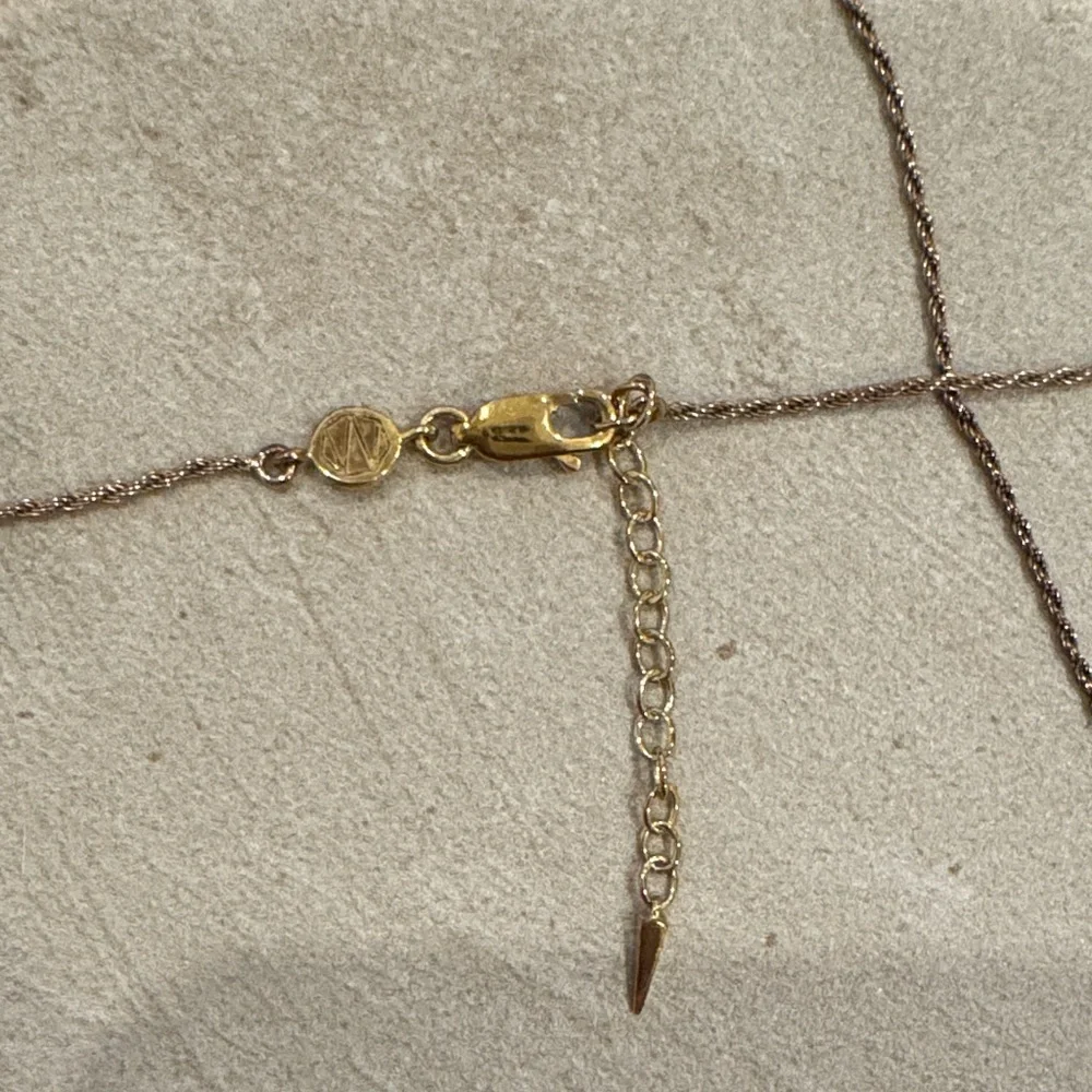 Missoma Lucy Williams Entwine Pendant Necklace - Picture 6 of 8